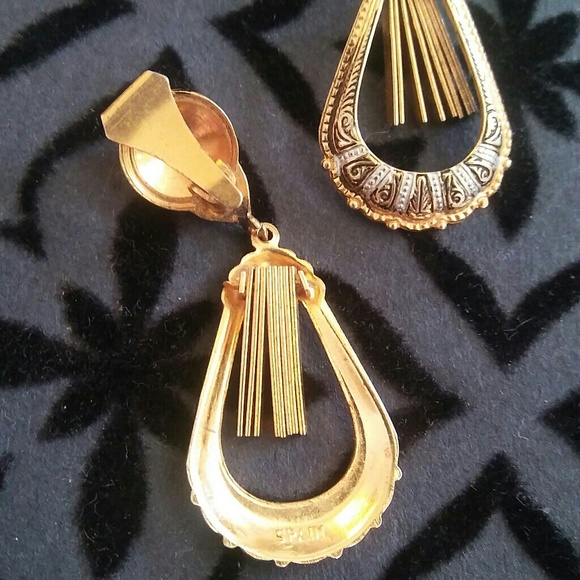 Vintage Demascus Spain Clip On Earrings - Picture 2 of 2